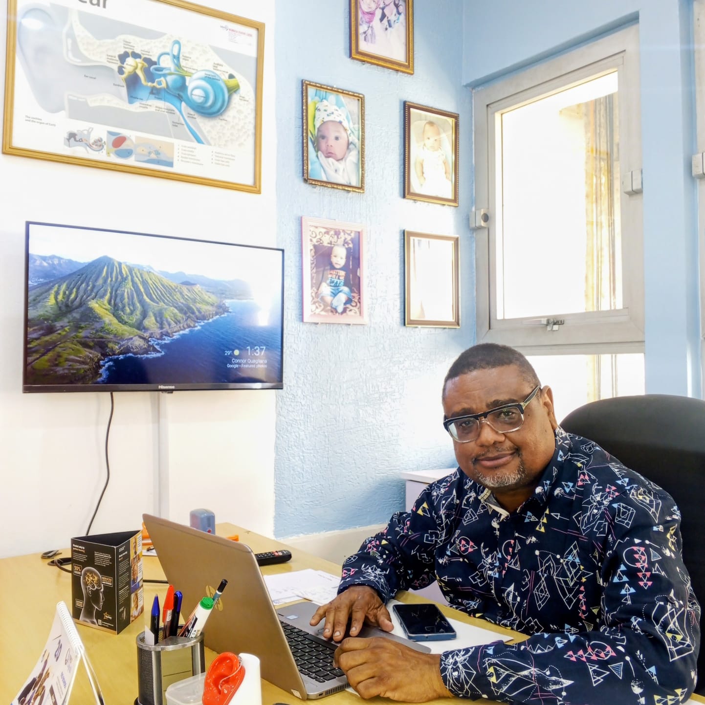 Portrait of Dr Mahin Abdilahi Mohamed